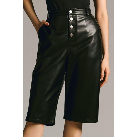 Avec Les Filles Faux Leather Shorts - New, Size 6 Women's - Picture 3 of 6
